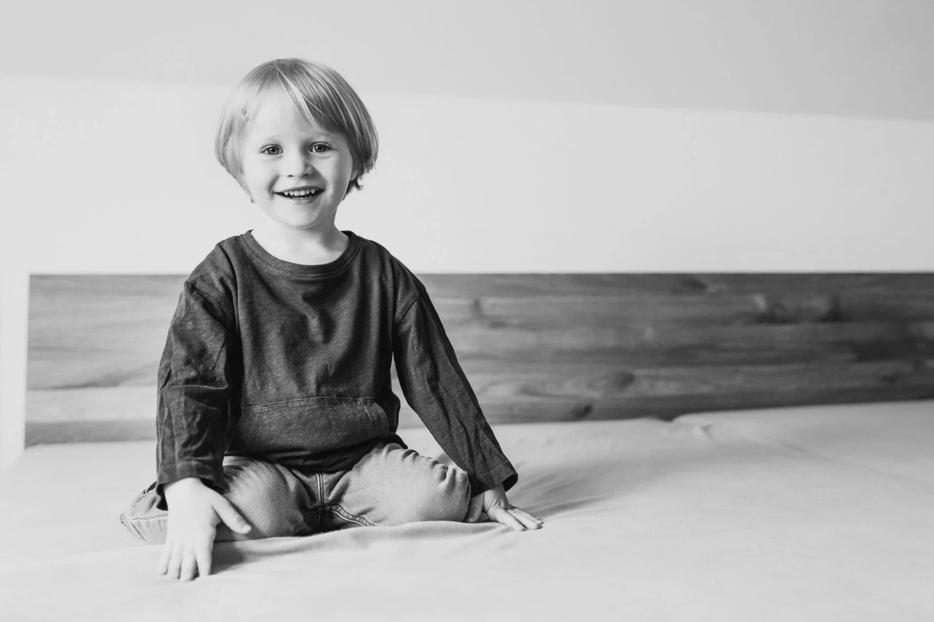 neugeborenenbilder zuhause, familien fotoshooting in mannheim