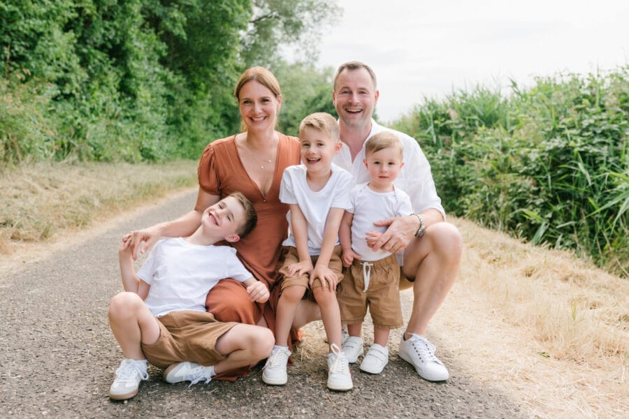 eure fotografin bei heidelberg, familienfotoshooting heidelberg, 3 Lustige Ideen für Familienfotos in der Natur